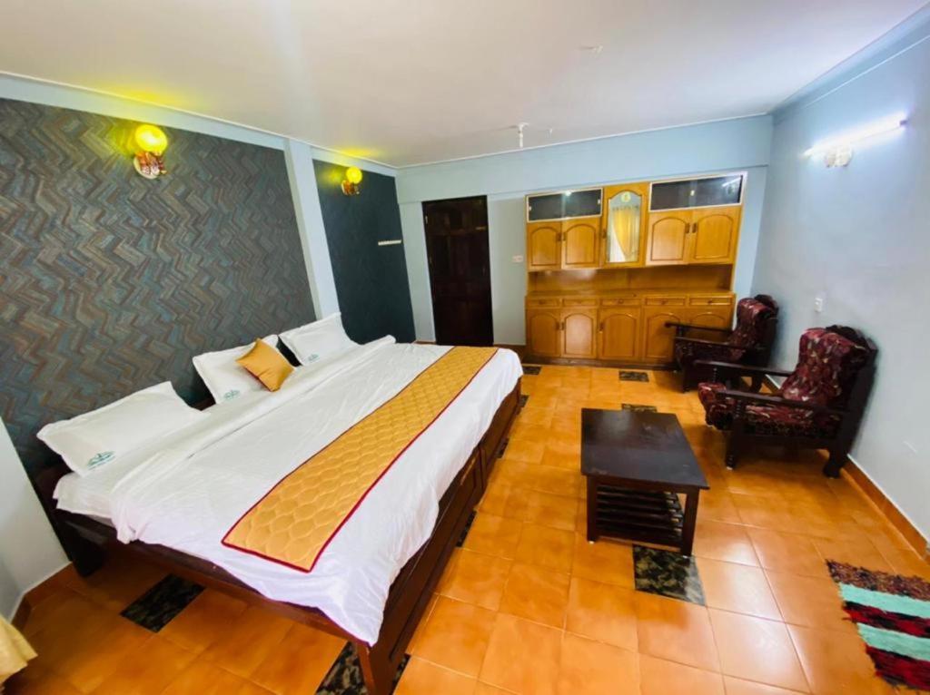 Hotel Bob Lesiure Ooty Exterior foto