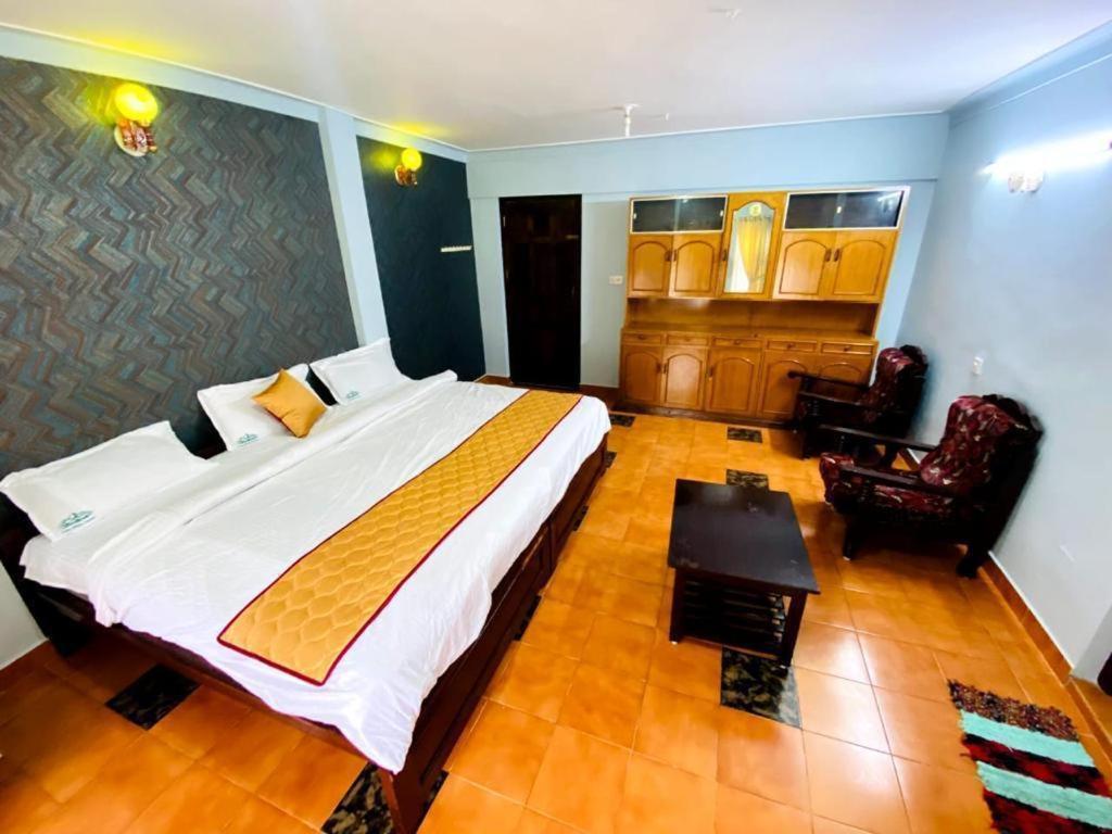 Hotel Bob Lesiure Ooty Exterior foto