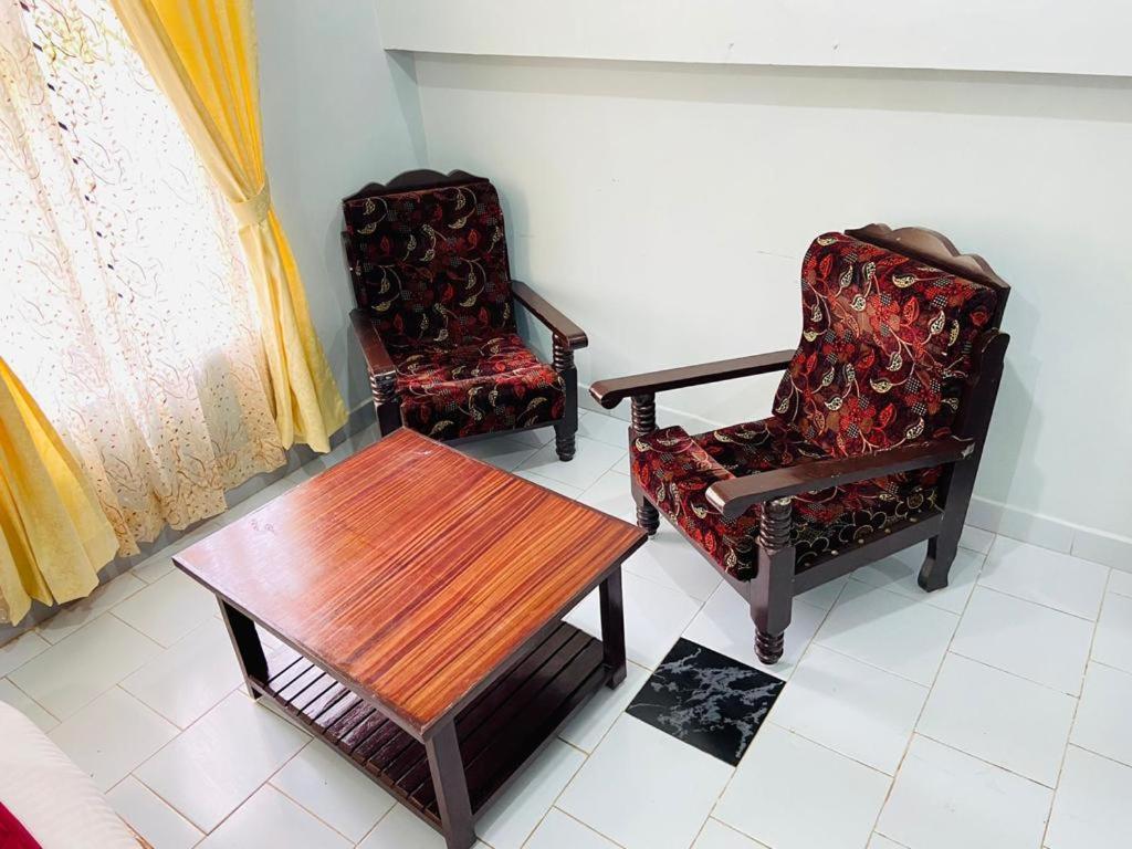 Hotel Bob Lesiure Ooty Exterior foto